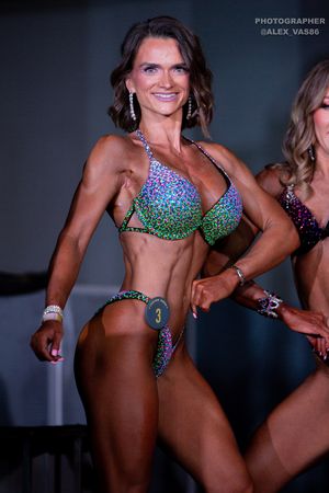 BIKINI МАСТЕРА +35